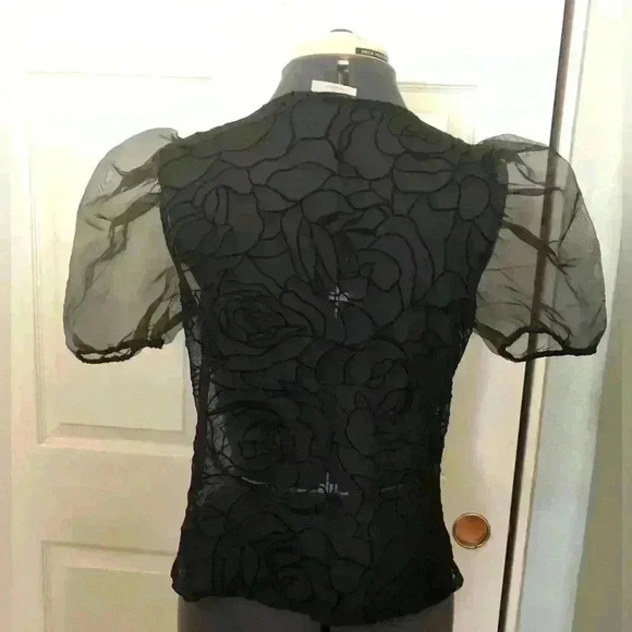 Free Misses black lace organza puffy short sleeves Medium - Picture 2 of 6